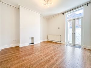 Photo 10- click for photo gallery